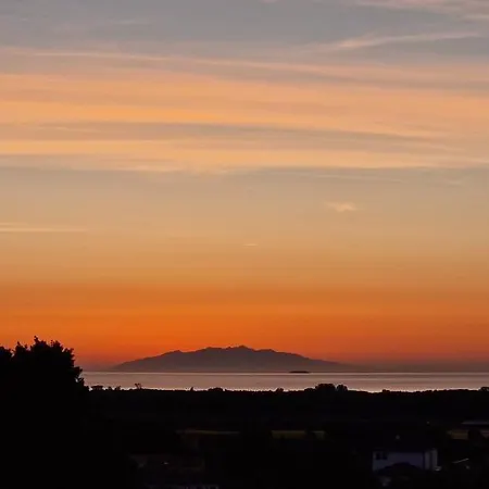 Lägenhet Bistinetti Rez De Confort Avec Piscine *